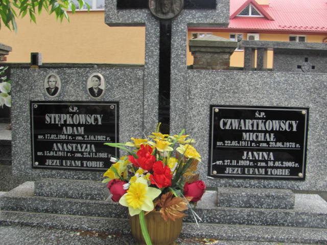 Janina Czwartkowska 1919 Przeworsk - Grobonet - Wyszukiwarka osób pochowanych