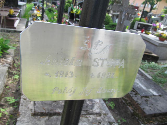 Aniela Stopa 1912 Przeworsk - Grobonet - Wyszukiwarka osób pochowanych